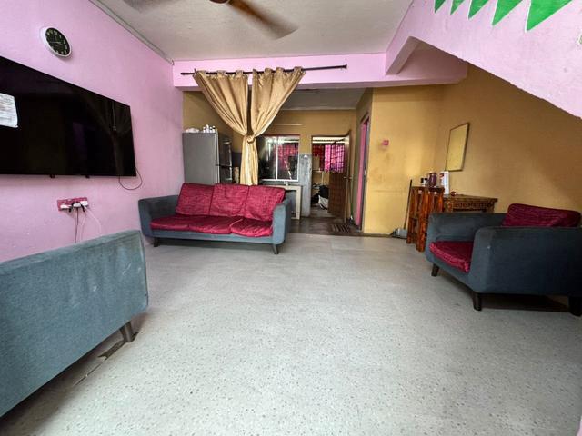AAA 100 Loan Ciku Kota Masai Low Cost 2 Tingkat 2bed1bath