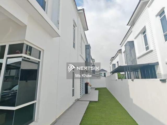 AAA Good for Investment装修美美的双层店屋Double Storey Shop Lot Renovated @ Seri Orkid, SkudaiGood Condition