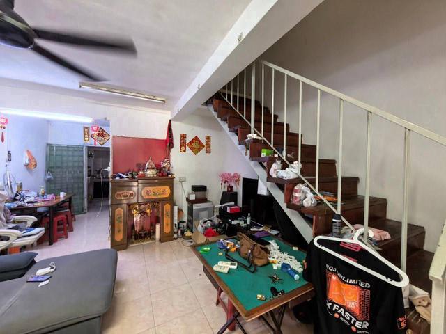 AAA FULL LOAN Taman Cahaya Masai Medium Cost 2 Tingkat 3bed2bath
