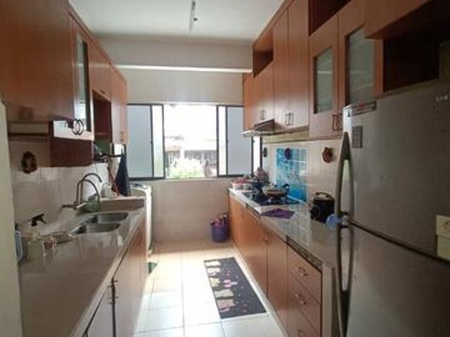 AAA FULL LOAN Villa Ros Tampoi Indah Upper Floor Townhouse