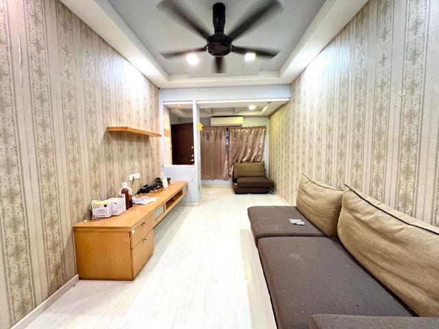 AAA Permas Jaya Single Storey Terrace Renovated 20x65sqft
