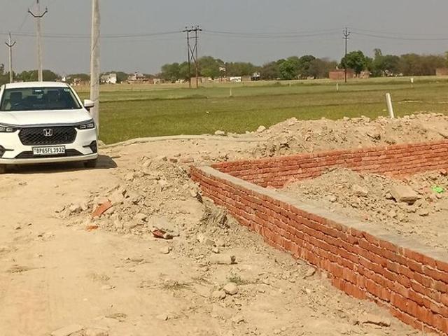 Aadarsh Kashi 2300 Sq.Yd. Plot in Parao Varanasi Listing ID: #10383