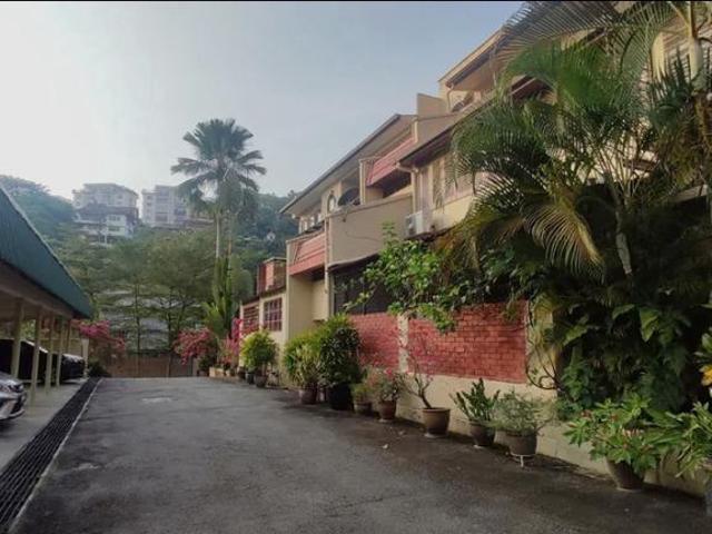 Ampang Apartment Taman Hijau