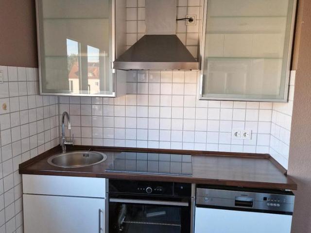 ab 01.8.25 Wohnung zu vermieten 4 Zimmer in Frankfurt Goldstein