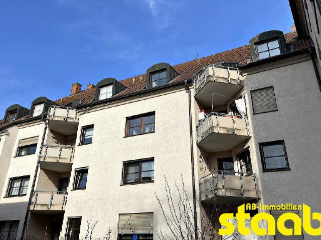 AB JANUAR 2025 FREI! 3 ZIMMERWOHNUNG MIT BALKON UND TG STELLPLATZ IN BAHNHOFSNÄHE