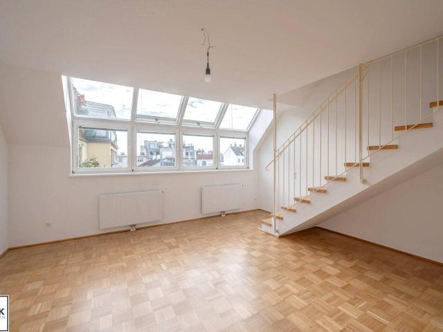 ab sofort  einzigartige 3 Zimmer Maisonette Dachgeschoss Wohnung KEINE WGS! / Nähe Johann Nepomuk Vogl Platz / Währing