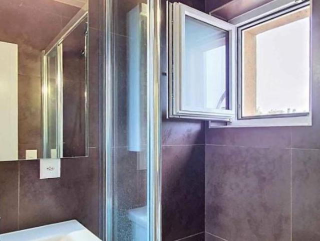 Verfügbar sofortSchöne 4.5 Zimmer Wohnung im Herzen von La Côte