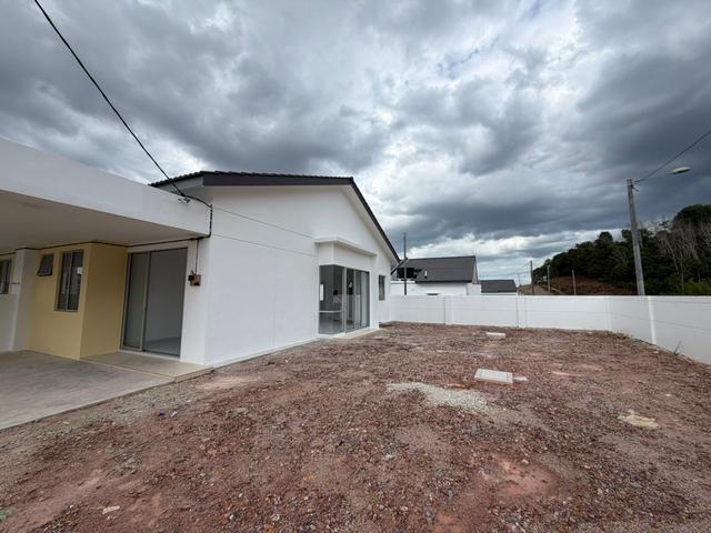 Above the LandscapeCASSIA BUKIT BANYAN Single Storey Corner House