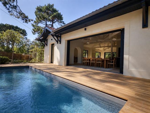 ABATILLES Villa d’Architecte 5 chambres Piscine