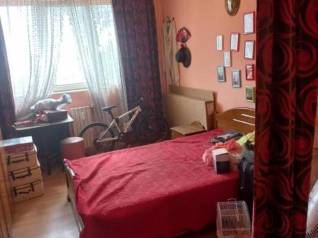 Abator, garsoniera de vanzare, etaj 3, mobilata