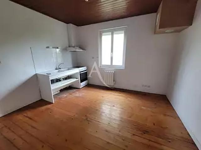 Abbaretz 44170 Location appartement 2 pièces t2 au dernier étage