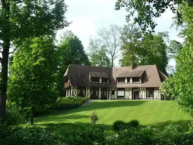 Abbeville 80100 Achat / Vente maison 7 pièces t7 terrasse