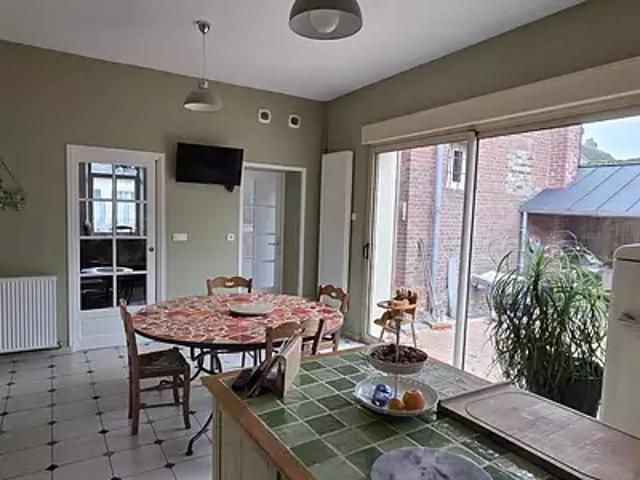 Abbeville 80100 Achat / Vente maison 9 pièces t9