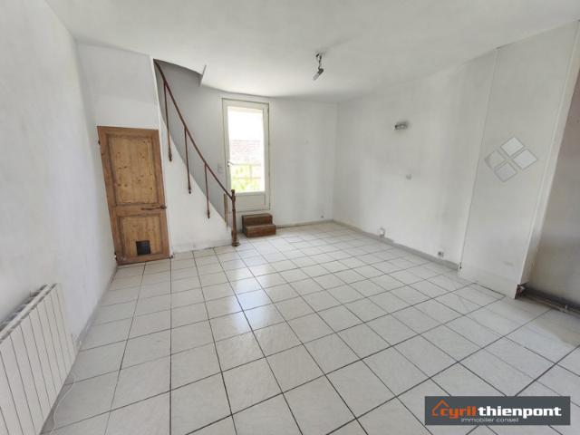 ABBEVILLE / MAISON 80M² / 2 CHAMBRES + 1 BUREAU / TERRASSE E