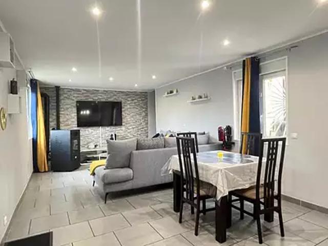 Abbeville Saint Lucien 60480 Location maison 4 pièces t4 jardin terrasse
