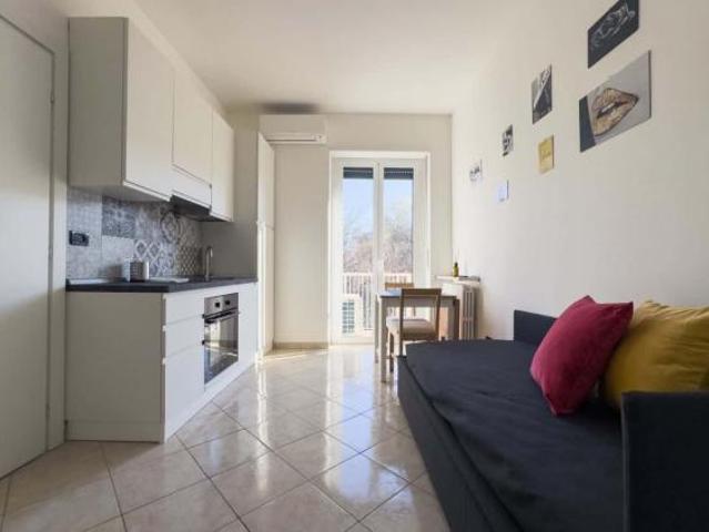 Abbiategrasso 4 STANZA 1 DX [Abbiategrasso Bocconi] Monolocale con cucina