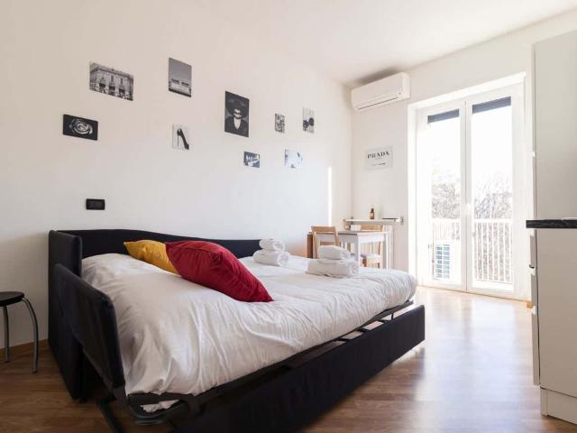 Abbiategrasso 4 STANZA 2 SX · [Abbiategrasso Bocconi] Monolocale con Cucina