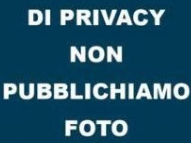 Abbigliamento in affitto a Reggio nell'Emilia