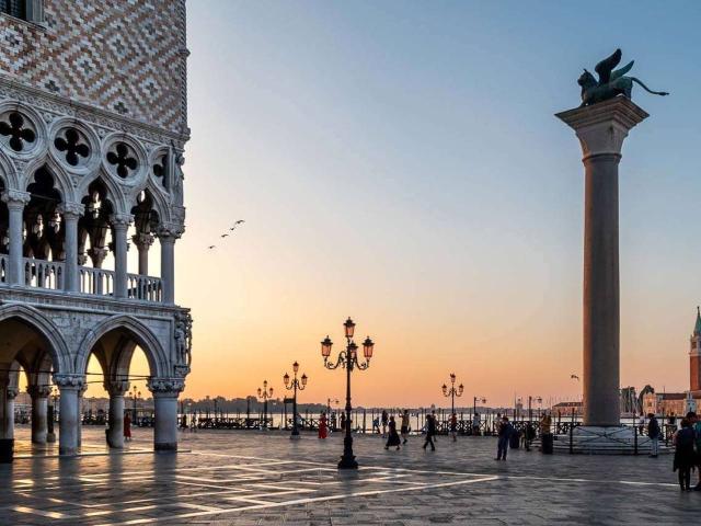 Abbigliamento in vendita a Venezia