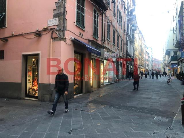 Abbigliamento in vendita a La Spezia