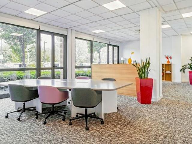 Abbonamenti flessibili per coworking a Bologna, Casalecchio Meridiana