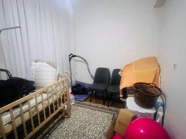 Abdullahpaşa'da Güzel Konumda Satılık 2+1 Daire