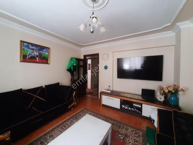 Abdurrahman Mah. Caddeye Çok Yakın Merkezi Konumda Satılık İki Adet 2+1 Ters Dubleks Daire