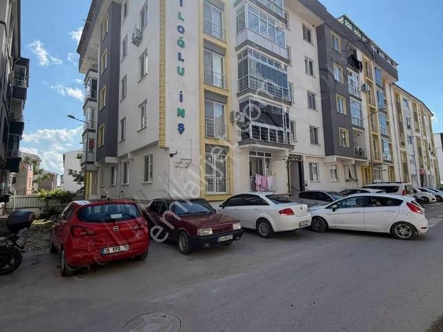 Abdurrahman Mah. Değirmen Civarında Eşyalı 1+1 Satılık Daire