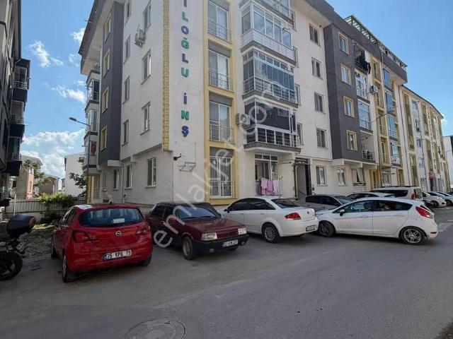 Abdurrahman Mahallesi Değirmen Civarında Eşyalı 1+1 Kiralık Dair