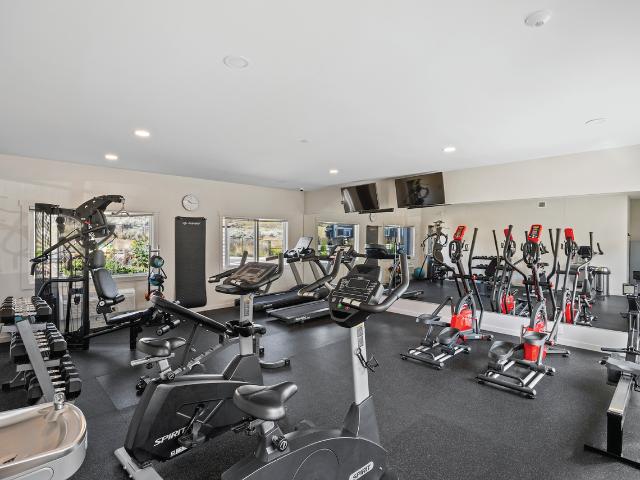 Aberdeen View 2 Bedroom Apartment for Rent at 2370 Pacific Way, Kamloops, BC V1S 0E5 Aberdeen