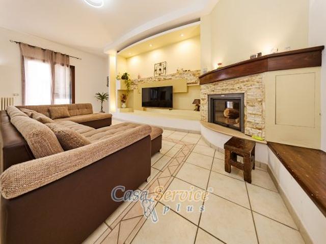 Abitazione con terrazzo