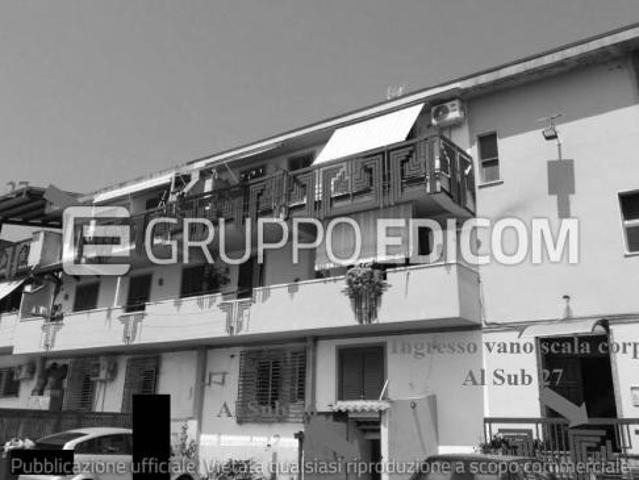 Abitazione di tipo civile di 145 mq in vendita a Gioia Tauro Rif. 4552280
