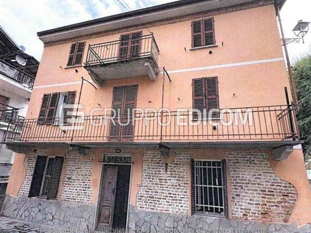 Abitazione di tipo civile di 151 mq in vendita a Castelletto Molina Rif. 4551182