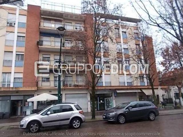 Abitazione di tipo civile di 192 mq in vendita a Venezia Rif. 4545695