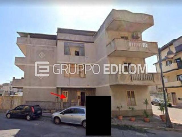 Abitazione di tipo civile di 128 mq in vendita a Gioia Tauro Rif. 4550235