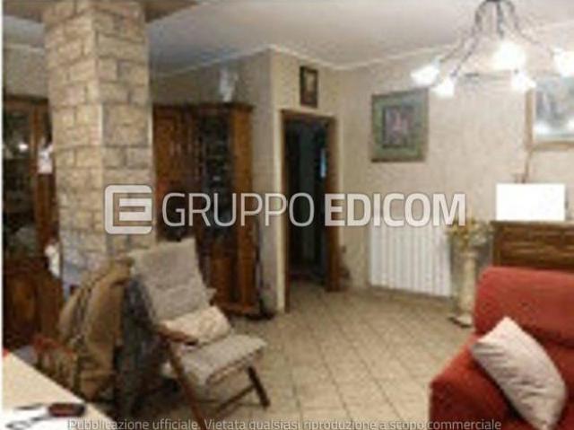 Abitazione di tipo civile di 128 mq in vendita a Montalto Uffugo Rif. 4546588