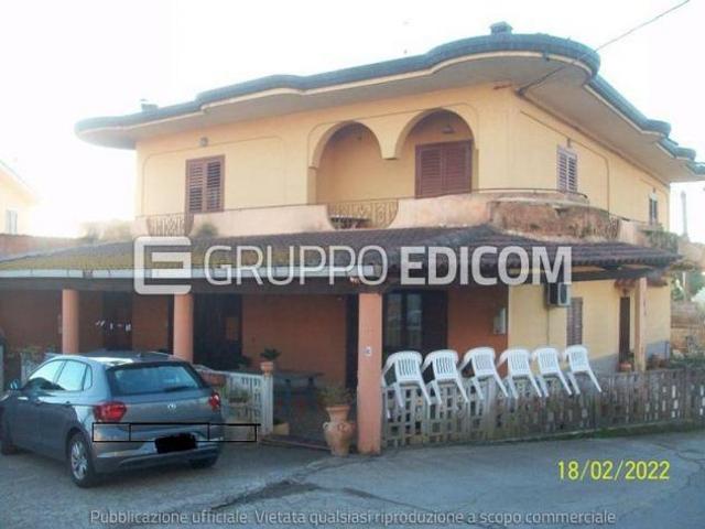 Abitazione di tipo civile di 135 mq in vendita a Rizziconi Rif. 4550919