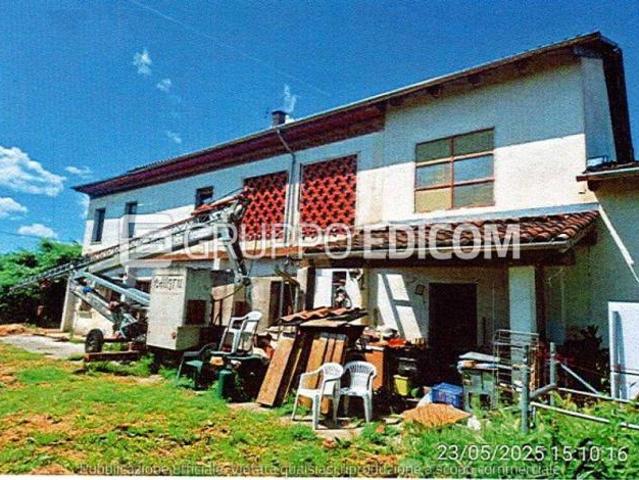 Abitazione di tipo civile in vendita a Alessandria Rif. 4546704