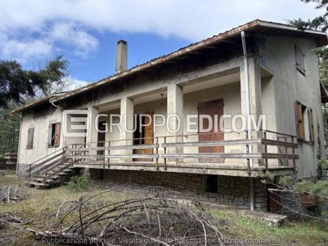 Abitazione di tipo economico di 149 mq in vendita a San Venanzo Rif. 4551632