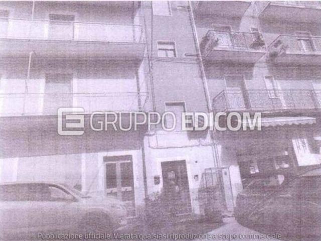 Abitazione di tipo economico di 189 mq in vendita a Crotone Rif. 4519529