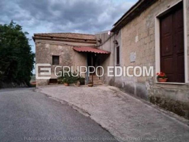 Abitazione di tipo economico di 195 mq in vendita a Torrecuso Rif. 4554446