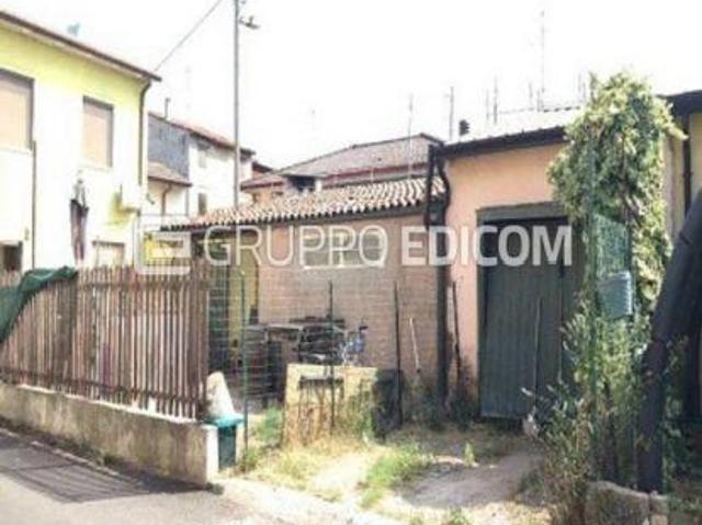 Abitazione di tipo economico di 106 mq in vendita a San Giovanni Lupatoto Rif. 4550525