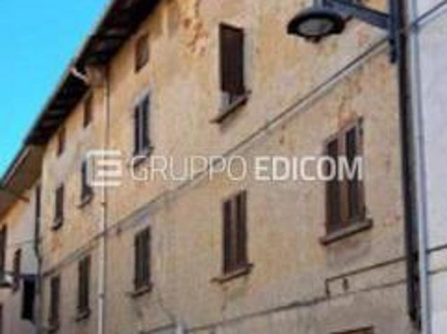 Abitazione di tipo economico di 114 mq in vendita a Ghemme Rif. 4556016
