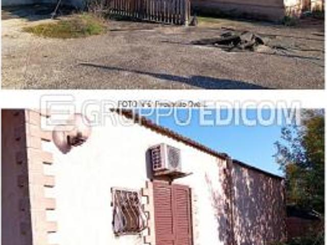 Abitazione di tipo economico di 126 mq in vendita a Fiano Romano Rif. 4557682