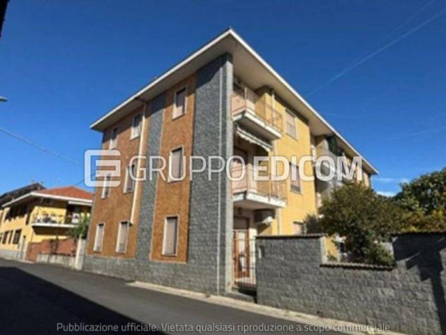 Abitazione di tipo economico di 130 mq in vendita a Cameri Rif. 4554968