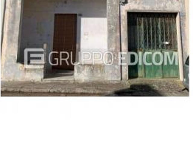 Abitazione di tipo economico di 131 mq in vendita a Tricase Rif. 4557476
