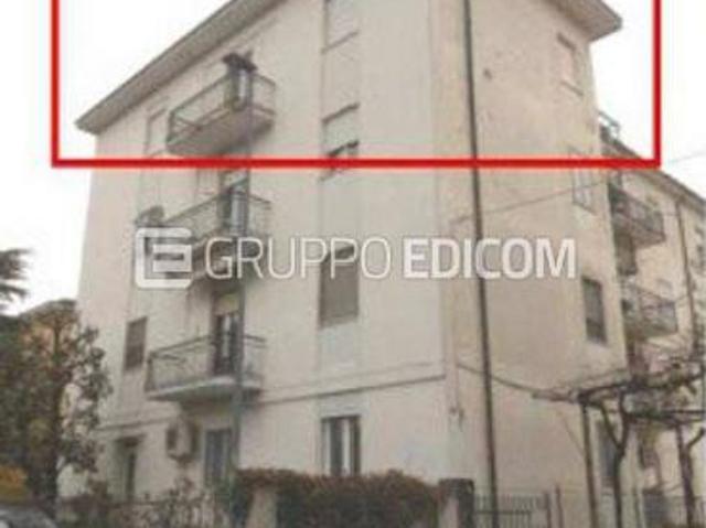 Abitazione di tipo economico di 139 mq in vendita a Soave Rif. 4553664