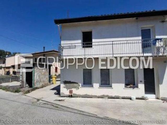 Abitazione di tipo economico di 56 mq in vendita a Sernaglia della Battaglia Rif. 4554493