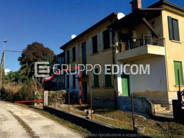 Abitazione di tipo economico di 82 mq in vendita a Pordenone Rif. 4547195