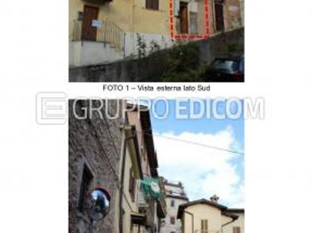 Abitazione di tipo economico di 99 mq in vendita a Rieti Rif. 4546614